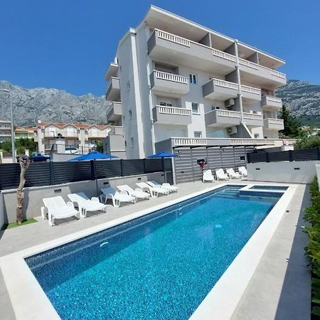Apartments Villa Nova With Pool Makarska Kültér fotó