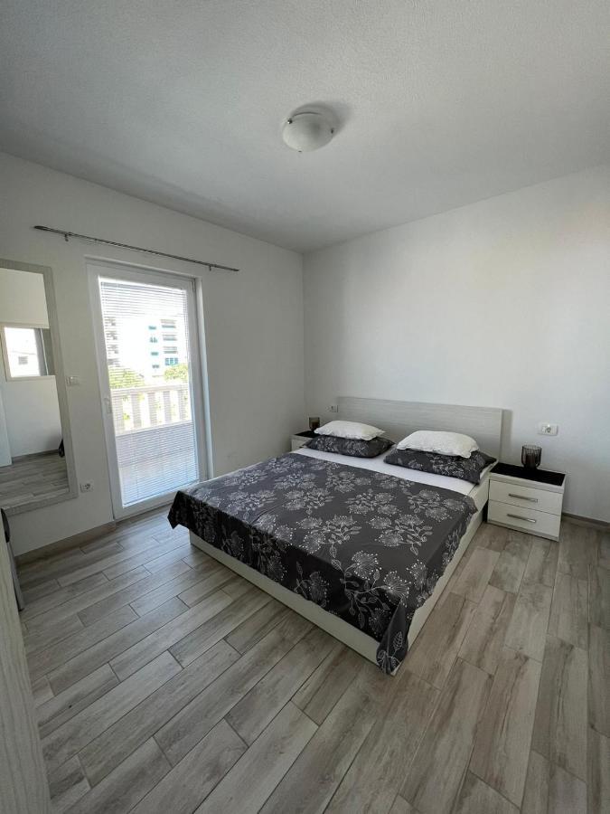 Apartments Villa Nova With Pool Makarska Kültér fotó
