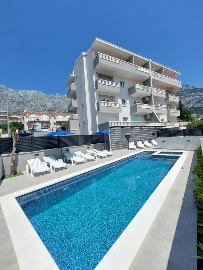 Apartments Villa Nova With Pool Makarska Kültér fotó